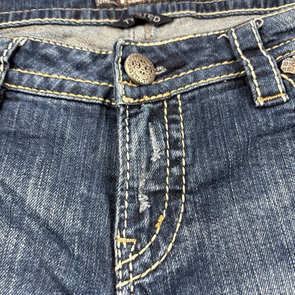 SILVER 'Twisted' Woman's Boot Cut Low-Rise Distressed Jeans W30/L35 - Picture 3 of 11